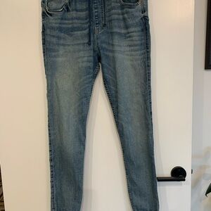 Hollister Women's Light Blue Skinny Jeans, unisex